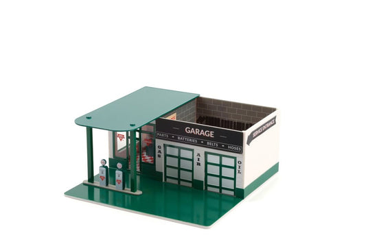 GREENLIGHT | Vintage Conoco Gas Station