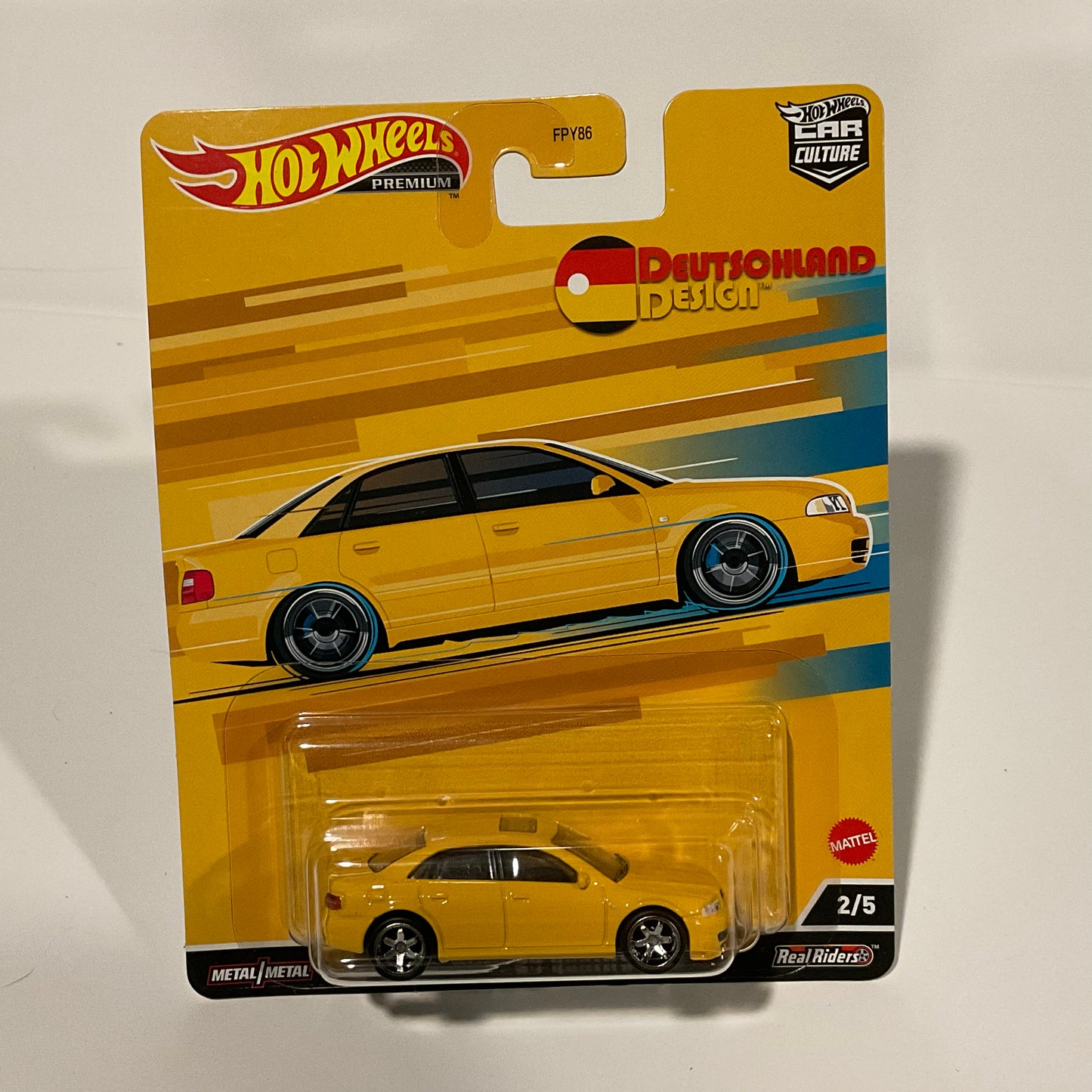 Hot Wheels Premium | Audi A4