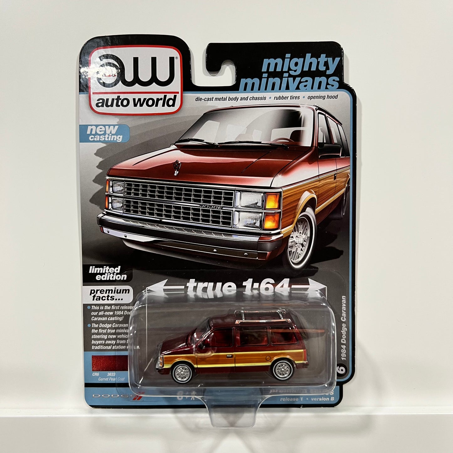 AUTOWORLD | Dodge Caravan (Burgandy)